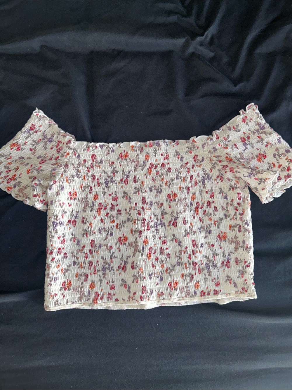 American Eagle White Floral Off-Shoulder Smocked Women’s Top - Medium